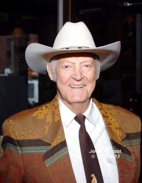 Obituary of Clarence "Casey" S. Anderson