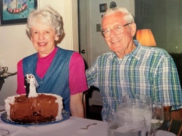 Obituary of Marilyn Hall Holloway