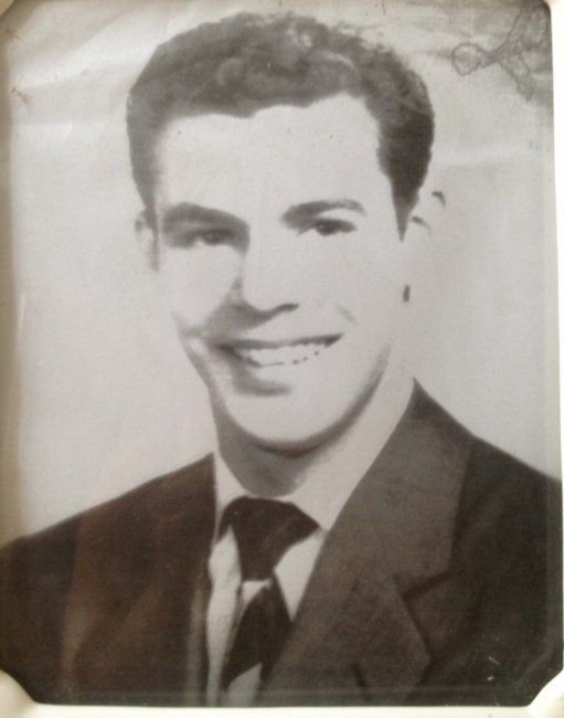 Obituario de Lcdo Carlos A. Martinez Vélez