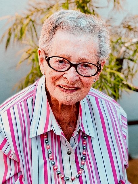 Obituary of Esther Simon
