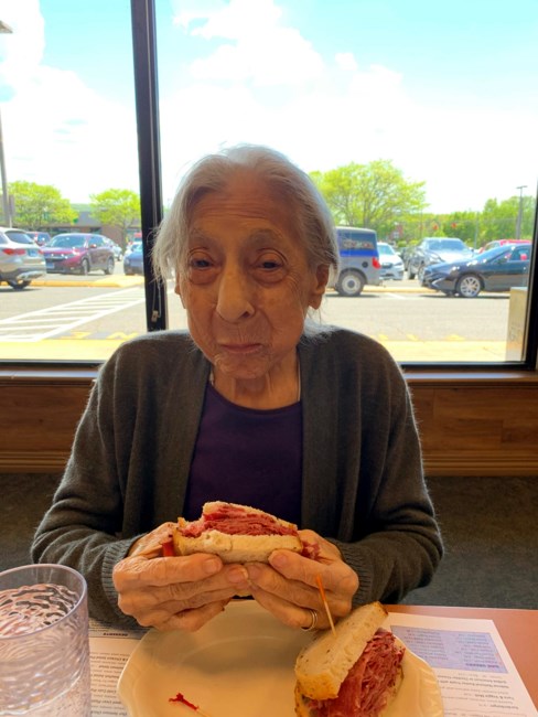 Obituary of Lucille Scavello LeMay