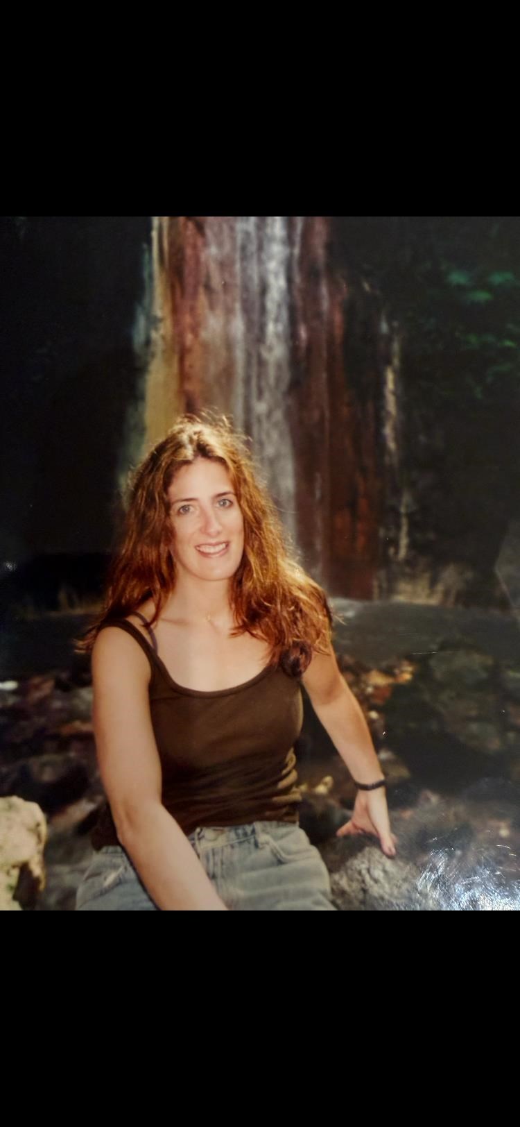 Obituary of Lisa Marie (Muto)  Ferezy