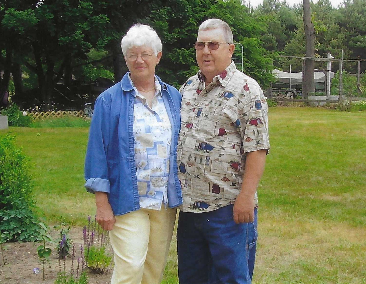 Avis de décès de Carlene and Tony Perry