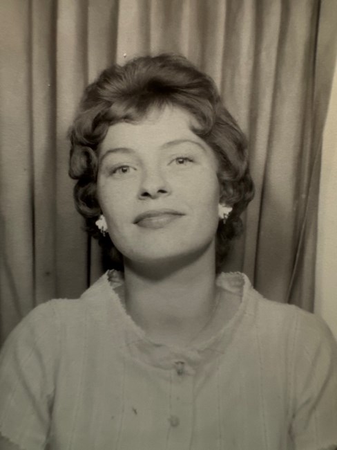 Obituary of Erika Mete