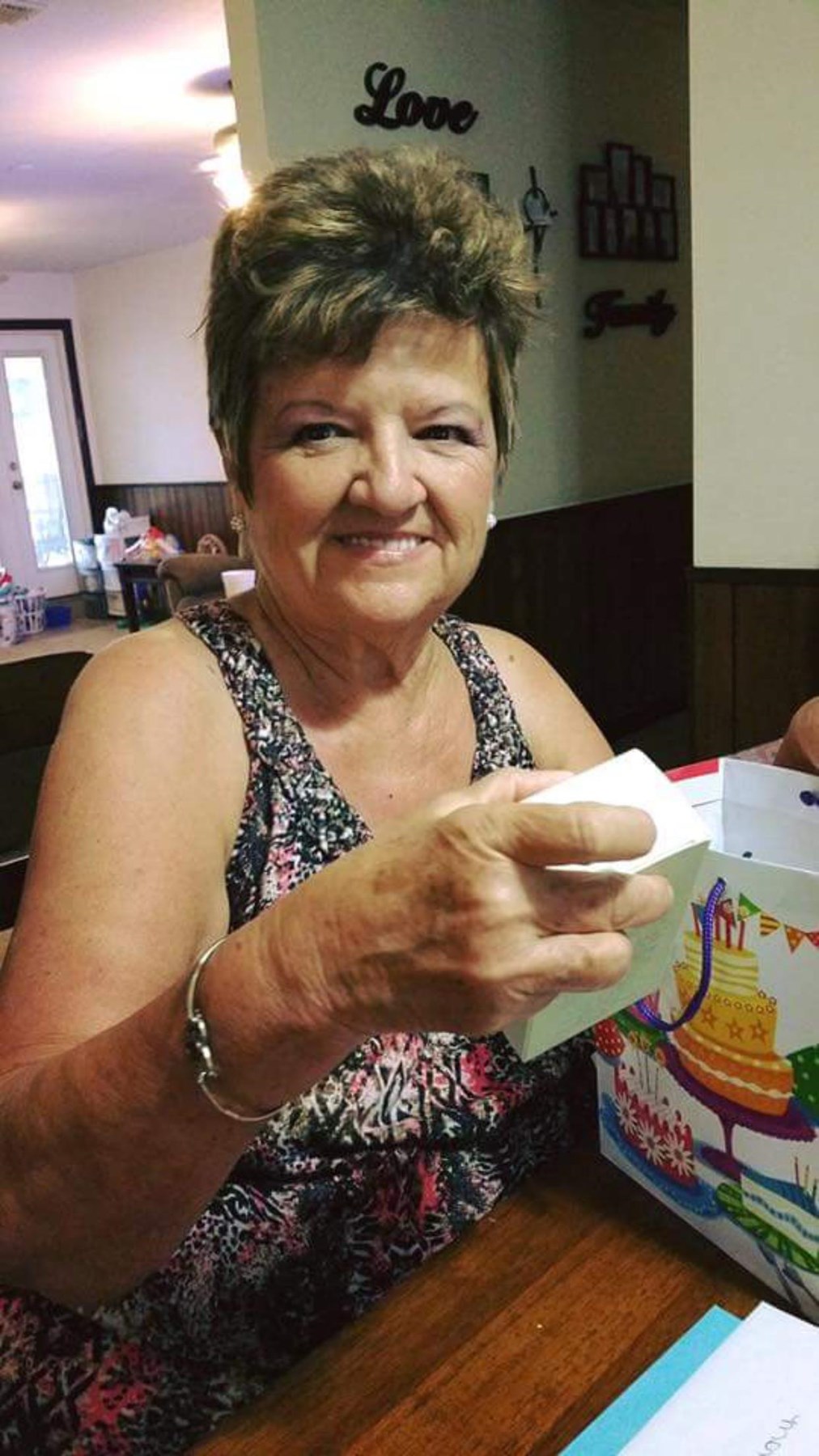 Obituary of Jeaneva Savoie Givens