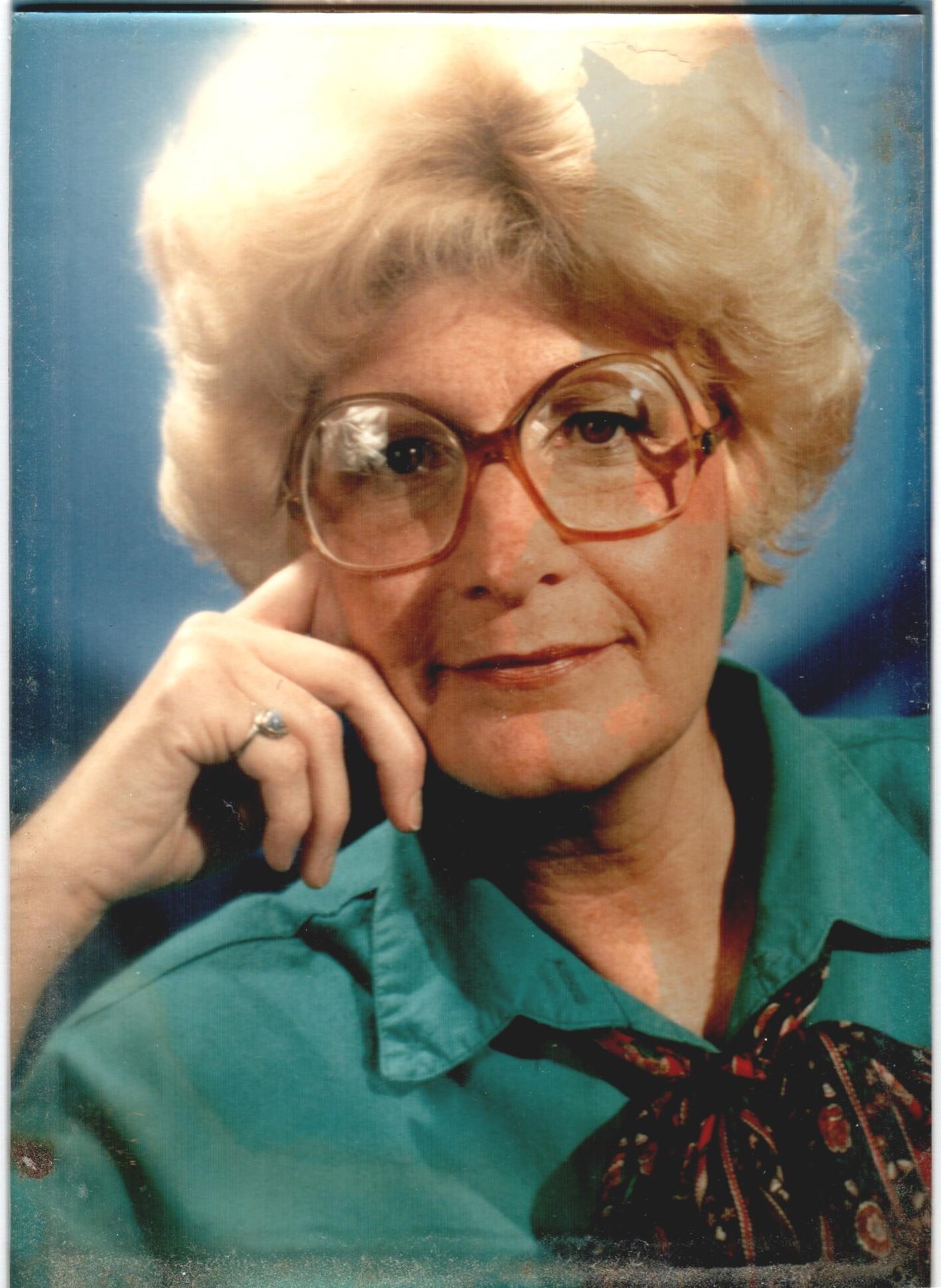 Obituary of Lois Jean Nichols