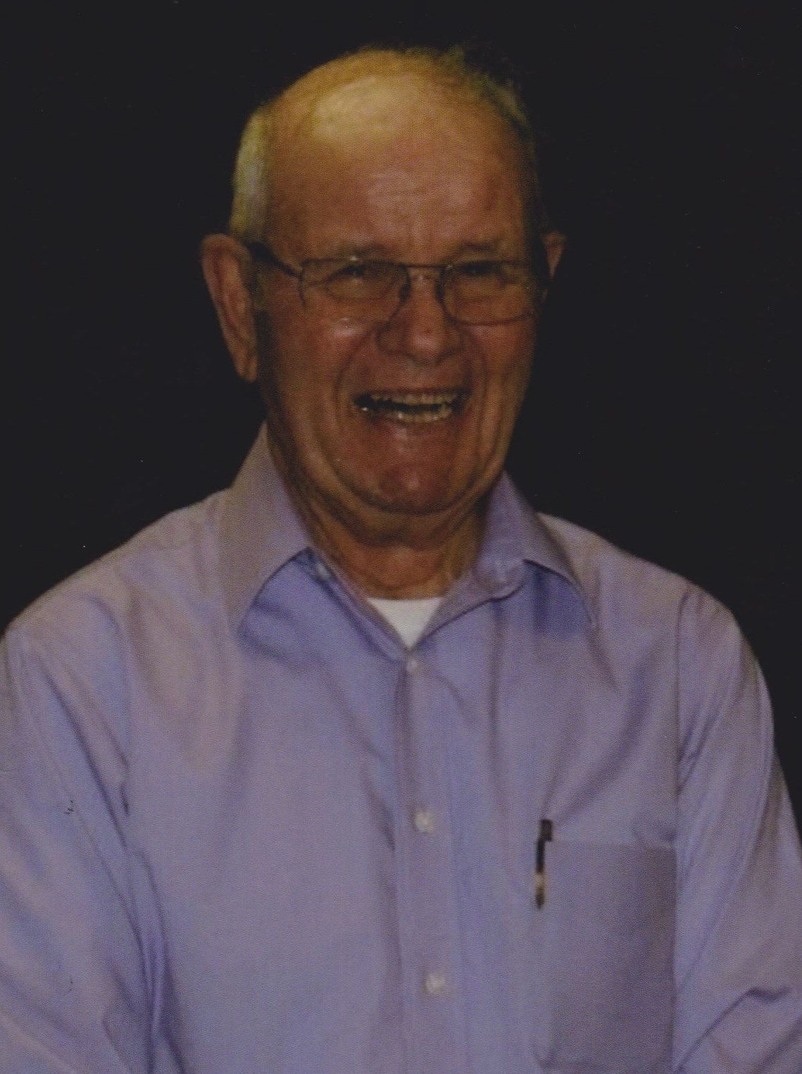Obituary of Curtis E. Thompson