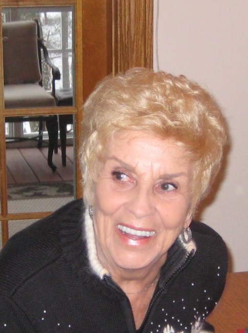 Avis de décès de Marie E Kuhn