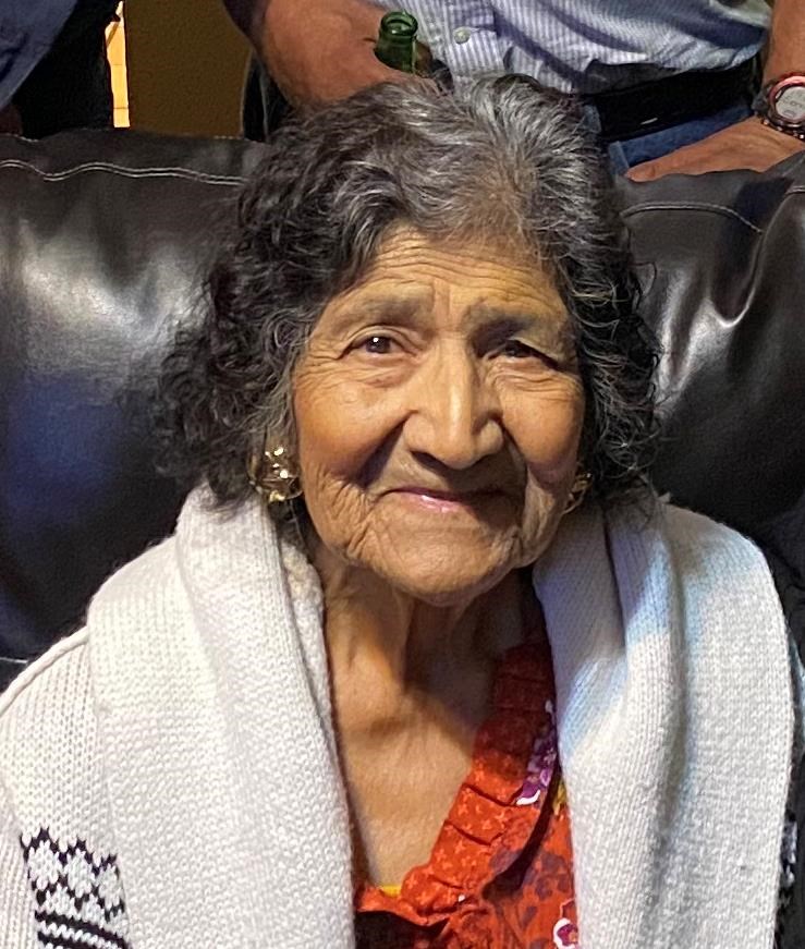 Obituary of Aurora De Los Santos Hale