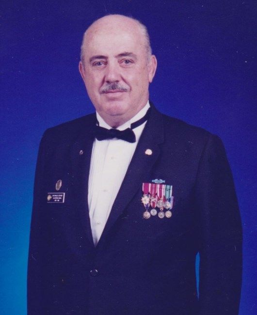 Obituary of Donald Everett DeVaney