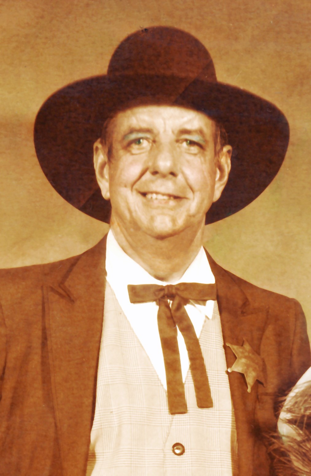 Obituary of Robert G Laesch