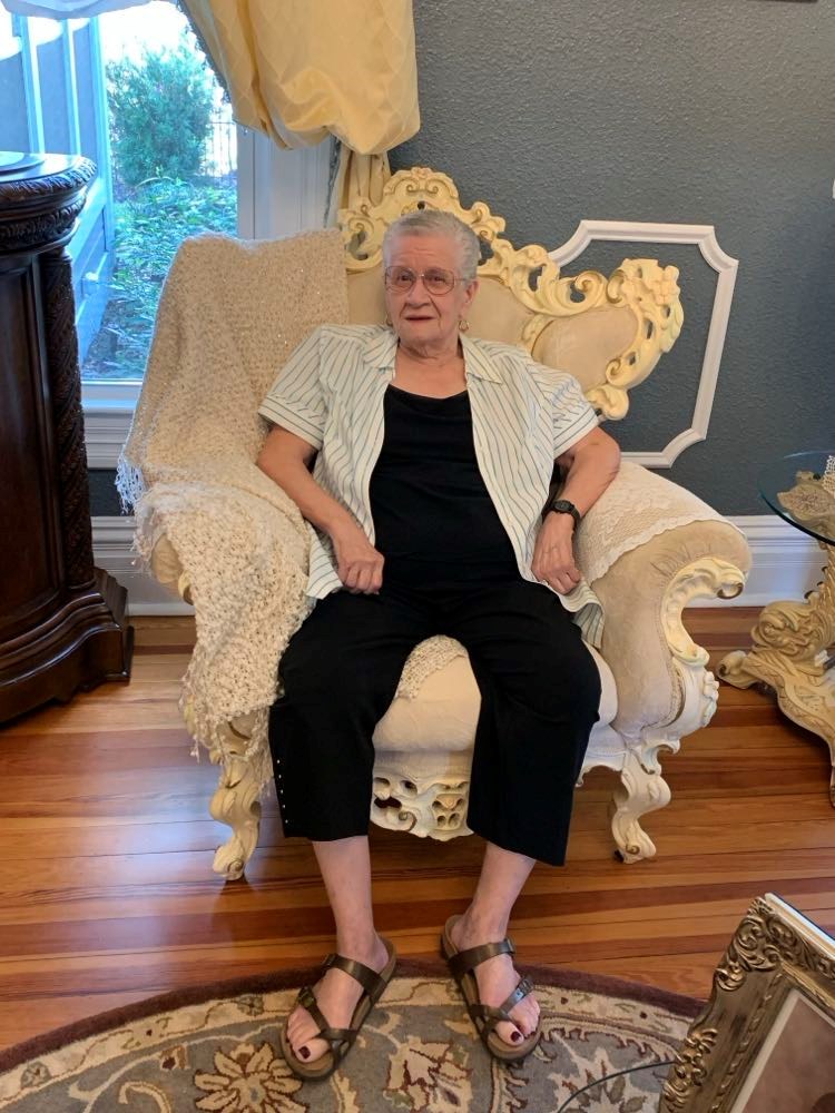 Obituary of Elena Jimenez