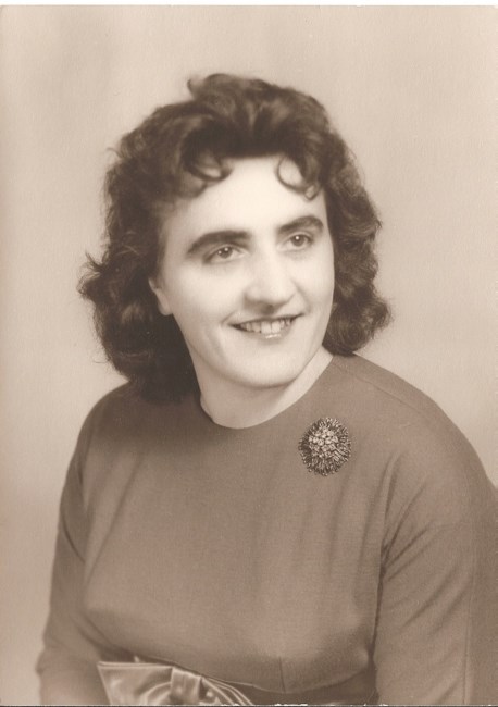 Obituary of Maria Jones