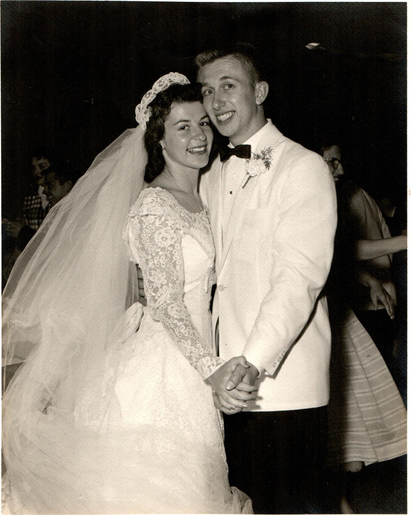 Obituary of Anna Leona Lombardi