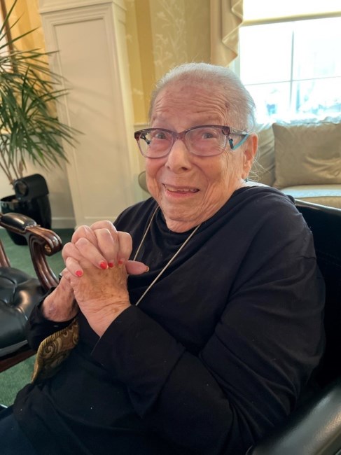 Obituary of Racine E. Murdock