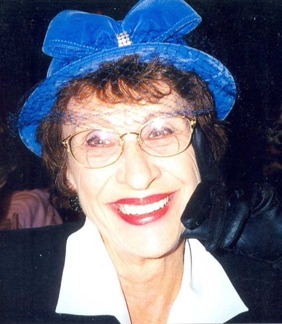 Obituary of Evelyn Sue Kneuven