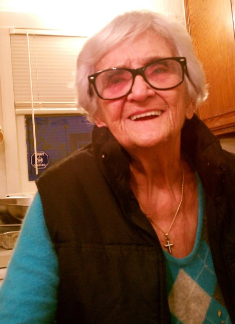 Obituary of Helen Castanias