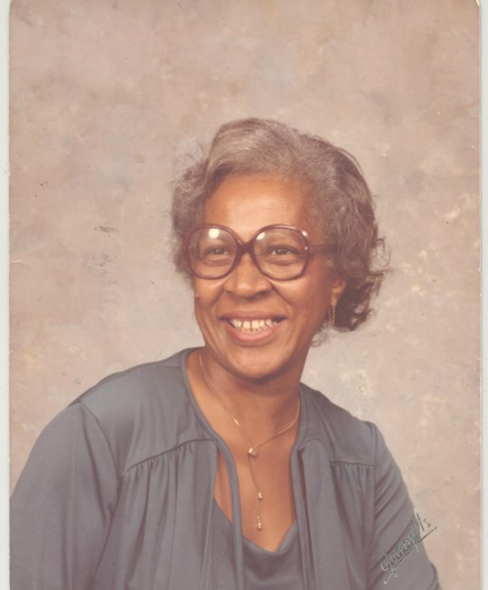 Obituary of Evelyn Wade