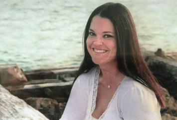Obituary of Erin Deans Burridge