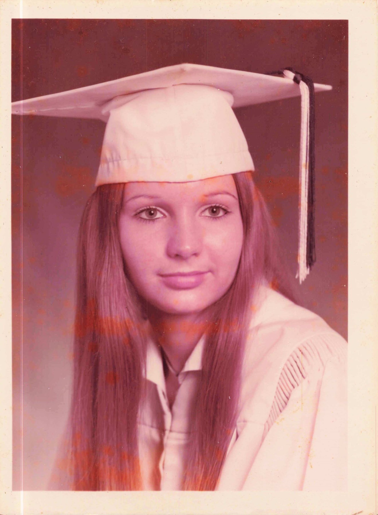 Obituary of Renee Kay Chisholm