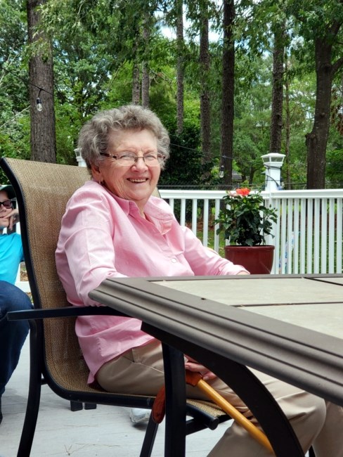 Obituary of Betty J. Moore Grissett