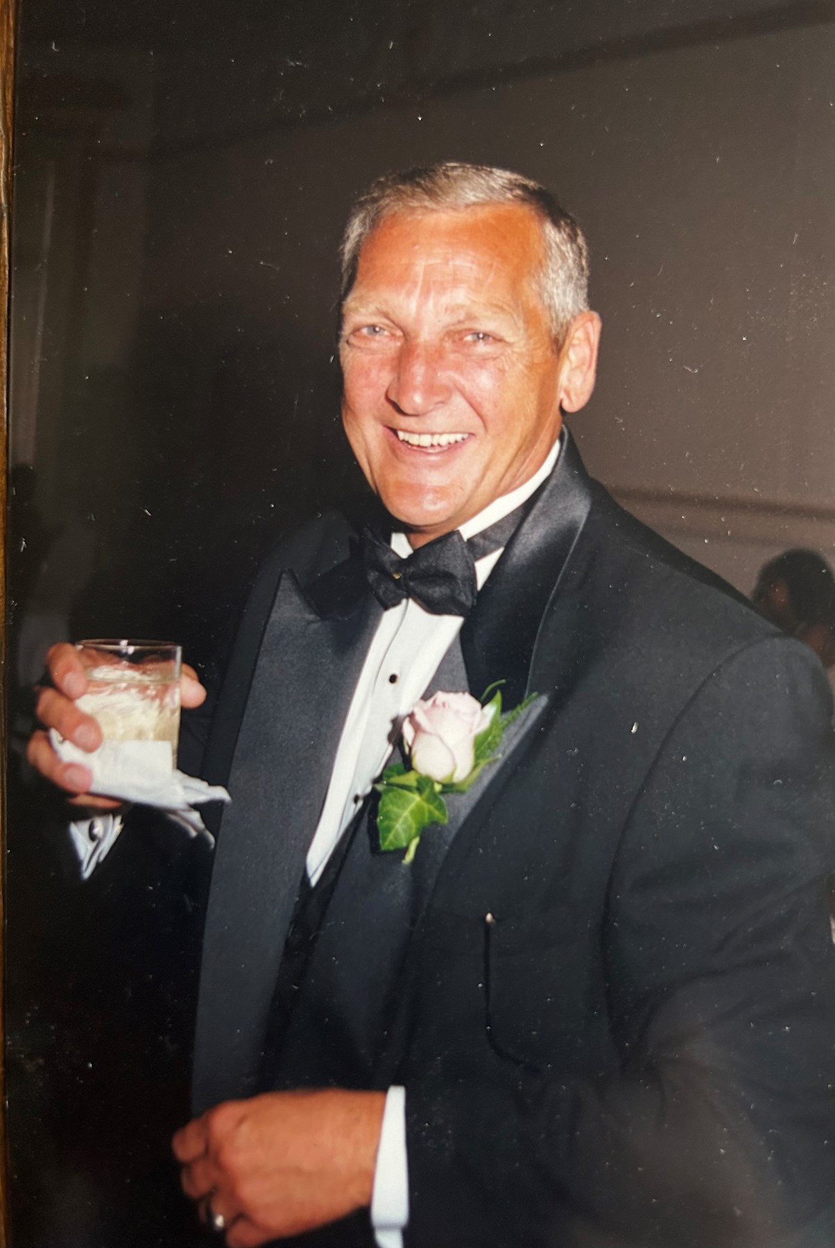Obituary of Carl Robert Deters