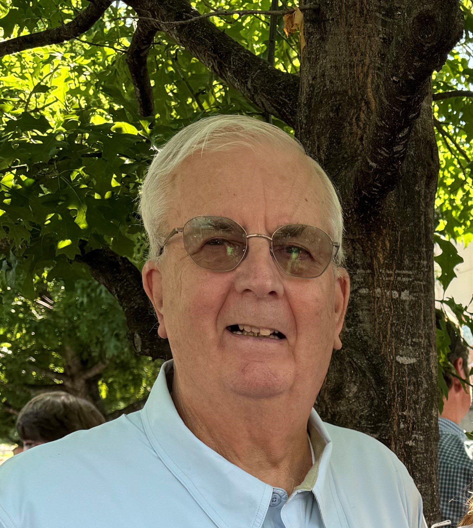 Obituario de David H. Campbell