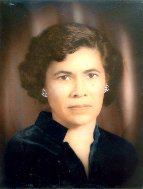 Obituary of Manuela V. Saldana