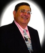 Raymond Hernandez