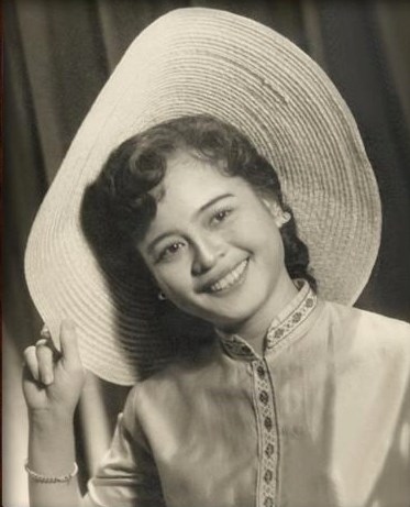 Obituary of Lourdes Zulaybar Del Rosario