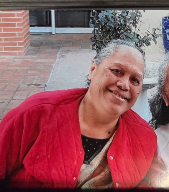 Obituario de Jeanette Veikoso