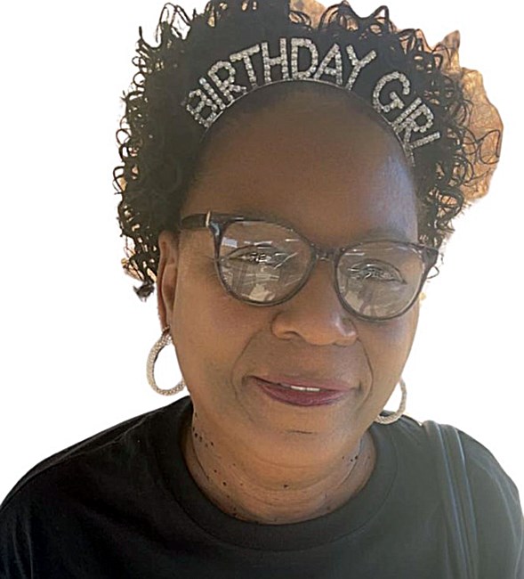 Obituario de Dorothy Russell-Peter