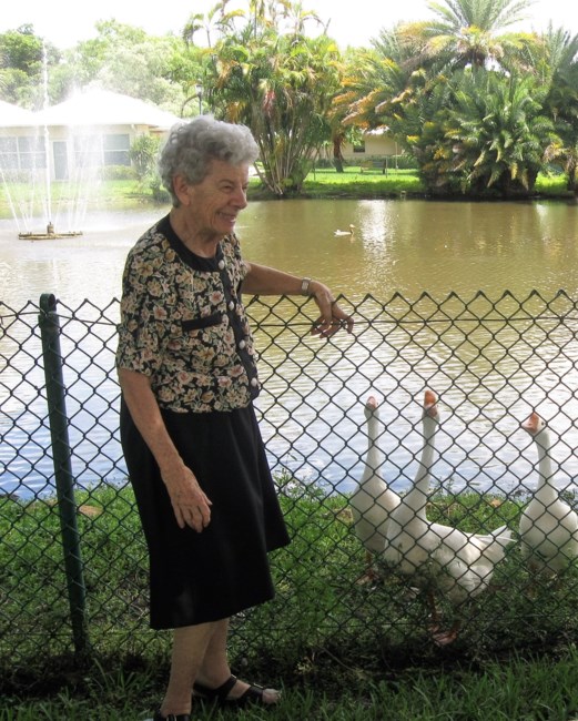 Obituary of Gloria Kinella Charles