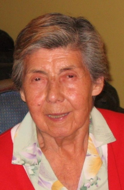 Obituary of Maria Elena Valenzuela
