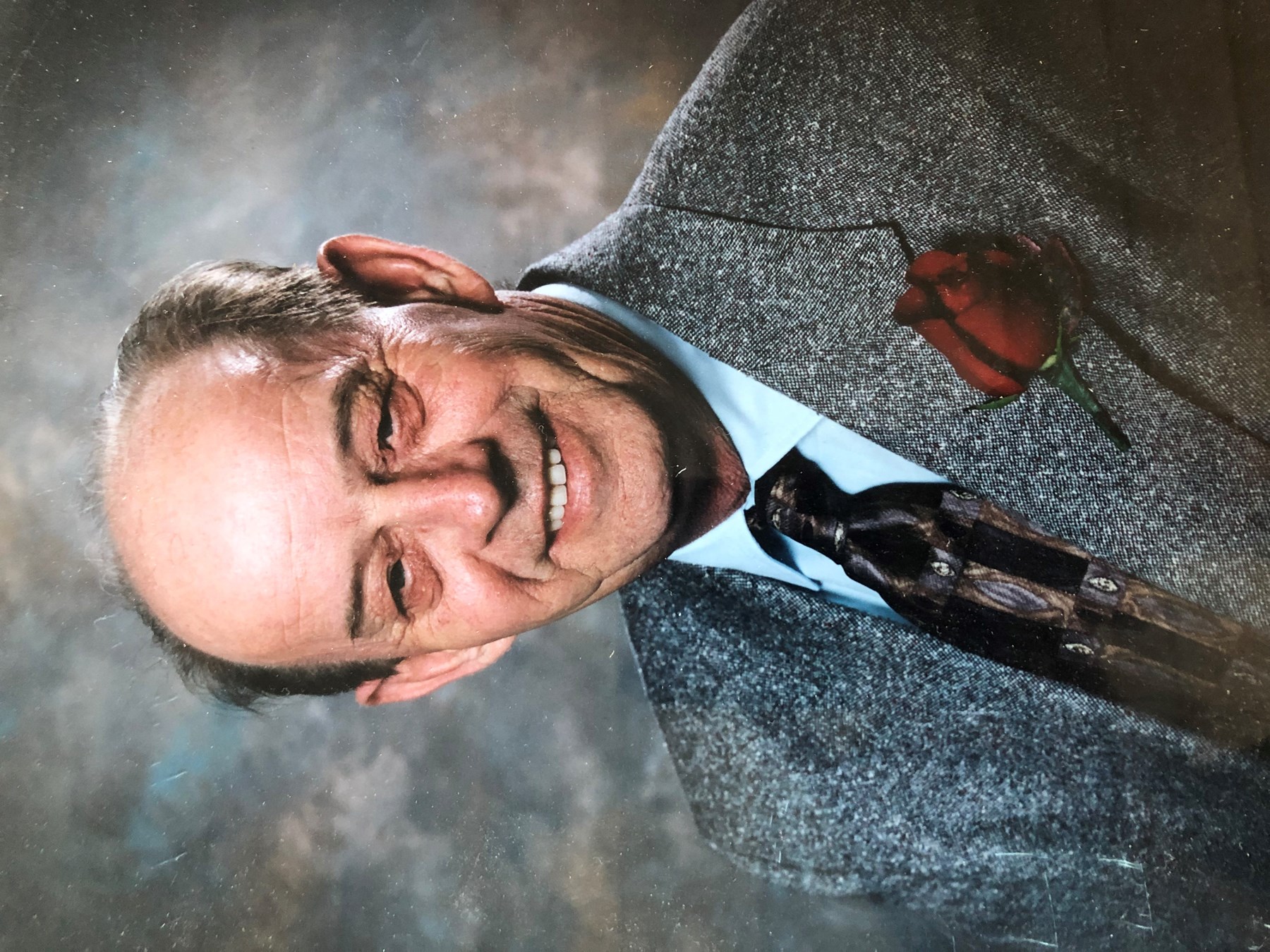 Obituario de John Edwin Hirst