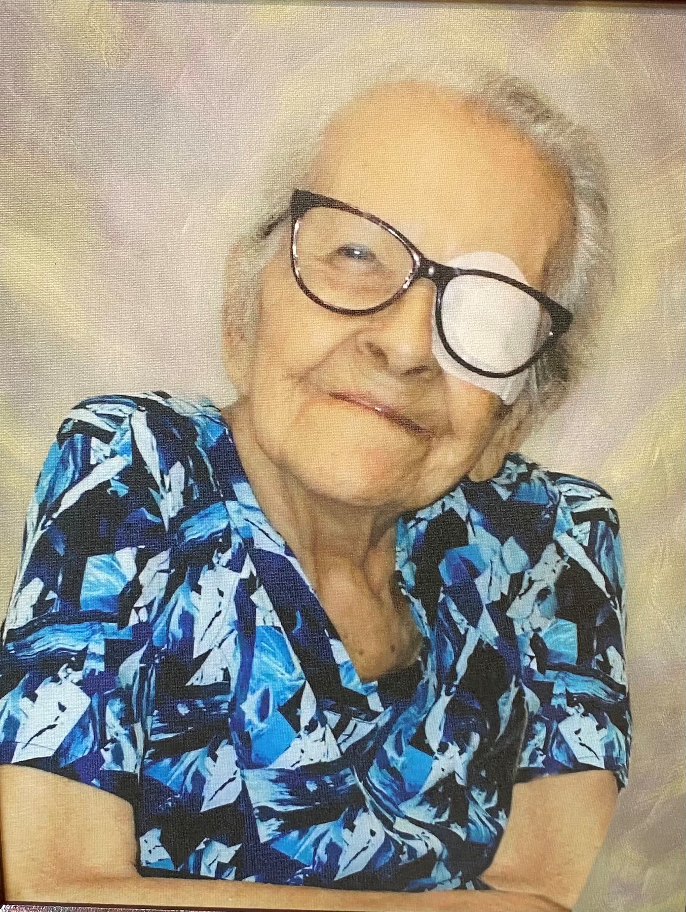 Obituary of Eva Luna