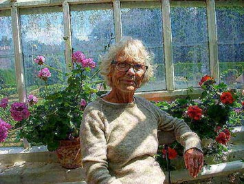 Obituary of Jean Louise Winter