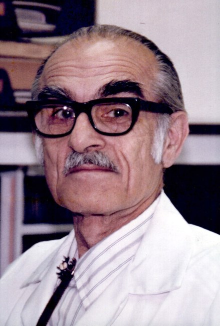  Obituario de Dr. Alexander "Oles" R. Strilbyckyj M.D.