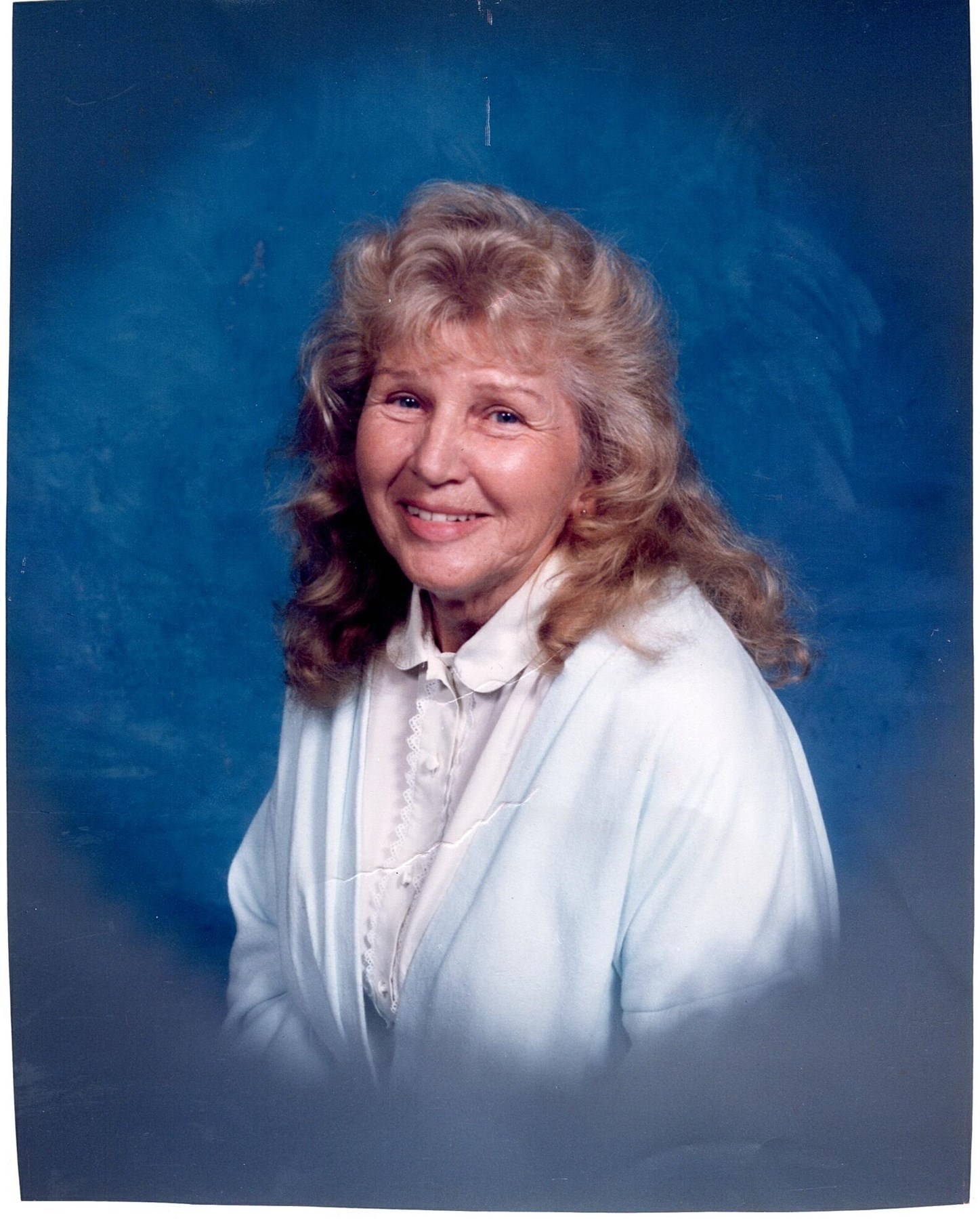 Obituario de Mary Anges Perrou