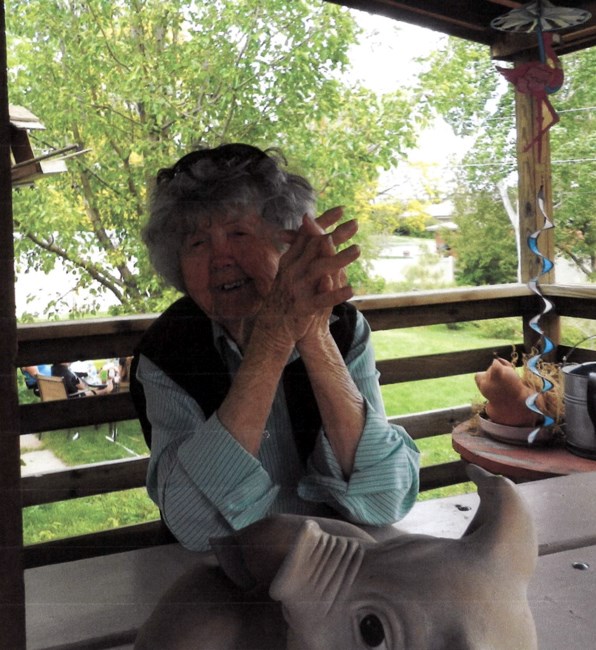 Obituary of Mary H. Walzak