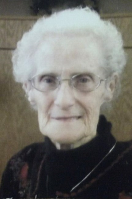 Obituario de Margaret Evelyn Evelyn Taylor