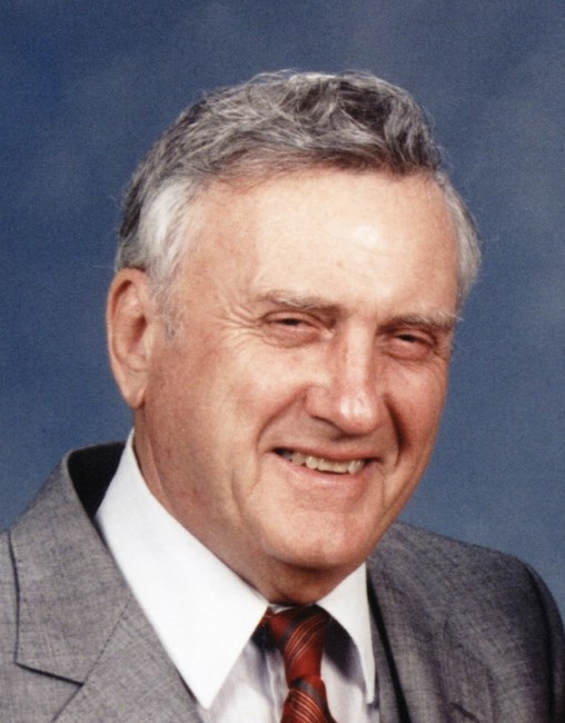 Obituary of Donald E Cruver