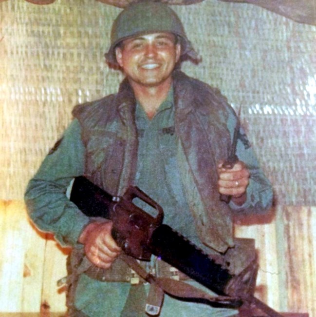 Obituary of Wayne E. Shoen