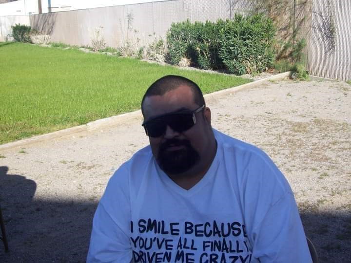 Obituario de Mike Flores III