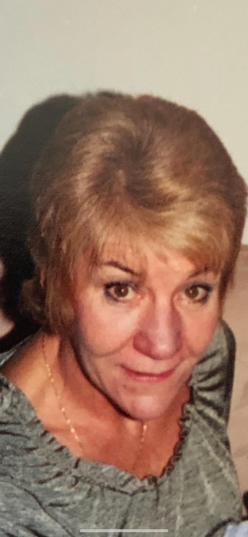 Obituary of Linda Joyce Ross