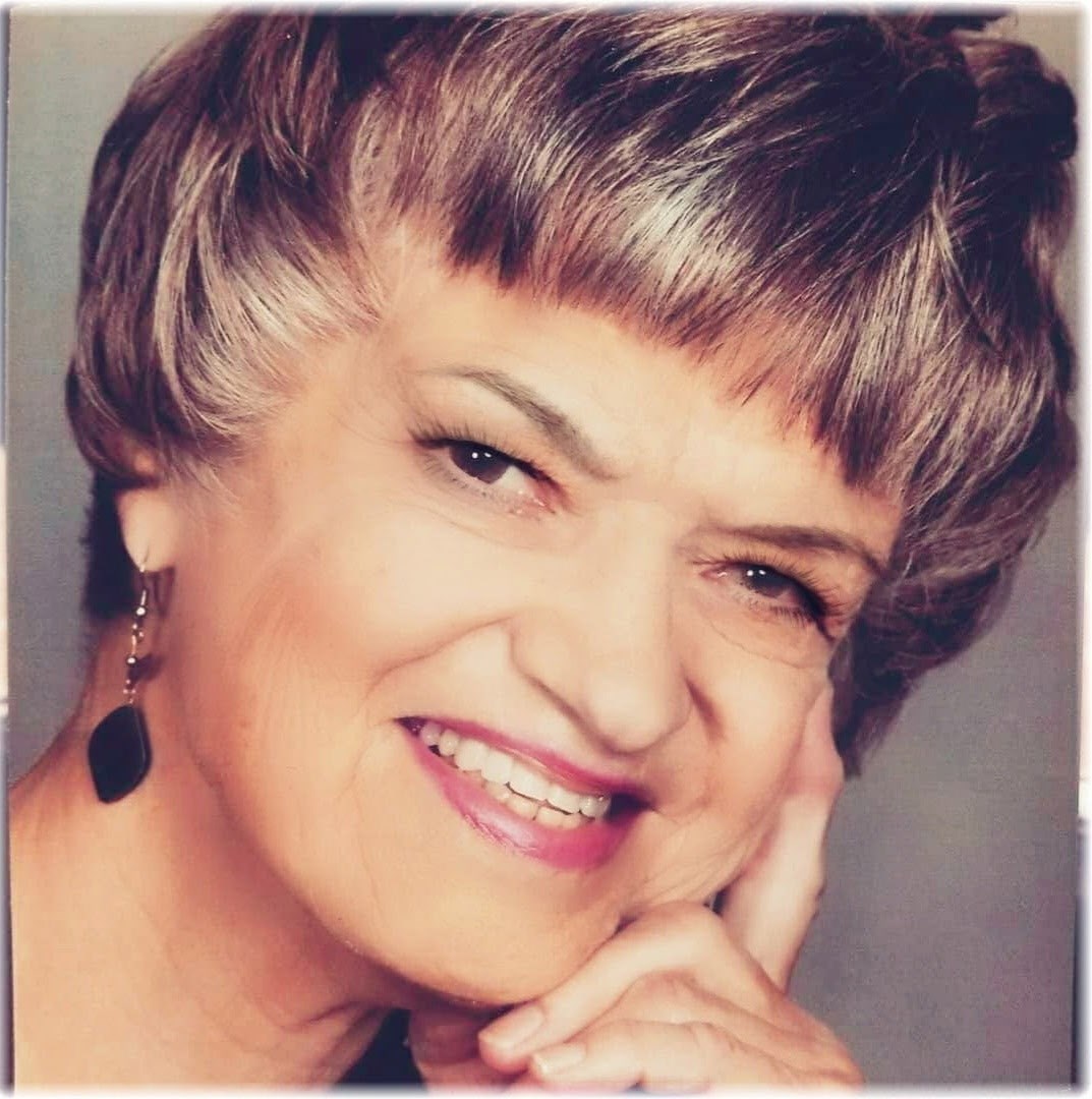 Obituary of Suzanne Irene Dean