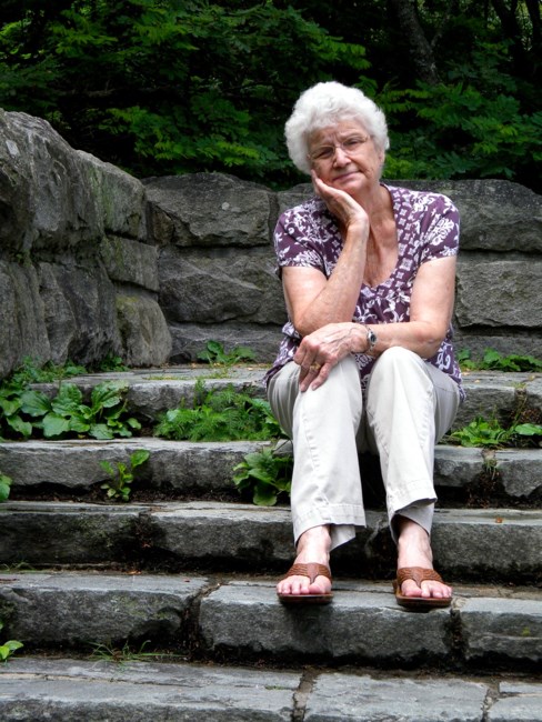 Obituary of Mrs Lois C. Baker