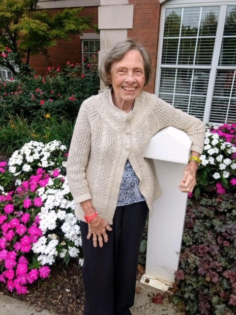 Obituary of Mary Elizabeth Underwood