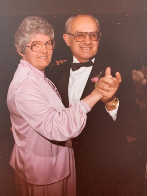 Obituario de Eugene Kiner