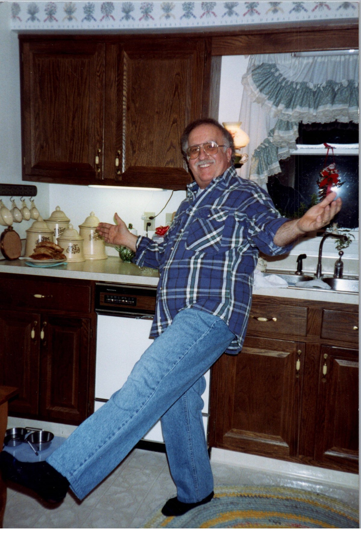 Obituary of Robert Albert Gili